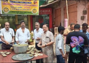 सेवा, समर्पण और सहयोग का संगम: संकल्प अन्न क्षेत्र में हुआ प्रसाद वितरण।