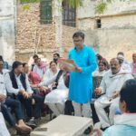 सपा कार्यालय अर्दली बाजार में जिला संगठन की मासिक बैठक का हुआ आयोजन।