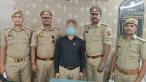 चेतगंज पुलिस ने महिला के साथ दुष्कर्म करने वाले अभियुक्त को किया गिरफ्तार।